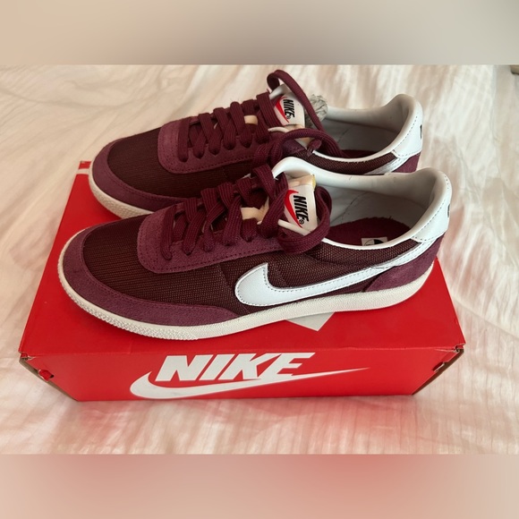 Nike Killshot SP in Dark Beetroot/White - Picture 2 of 4